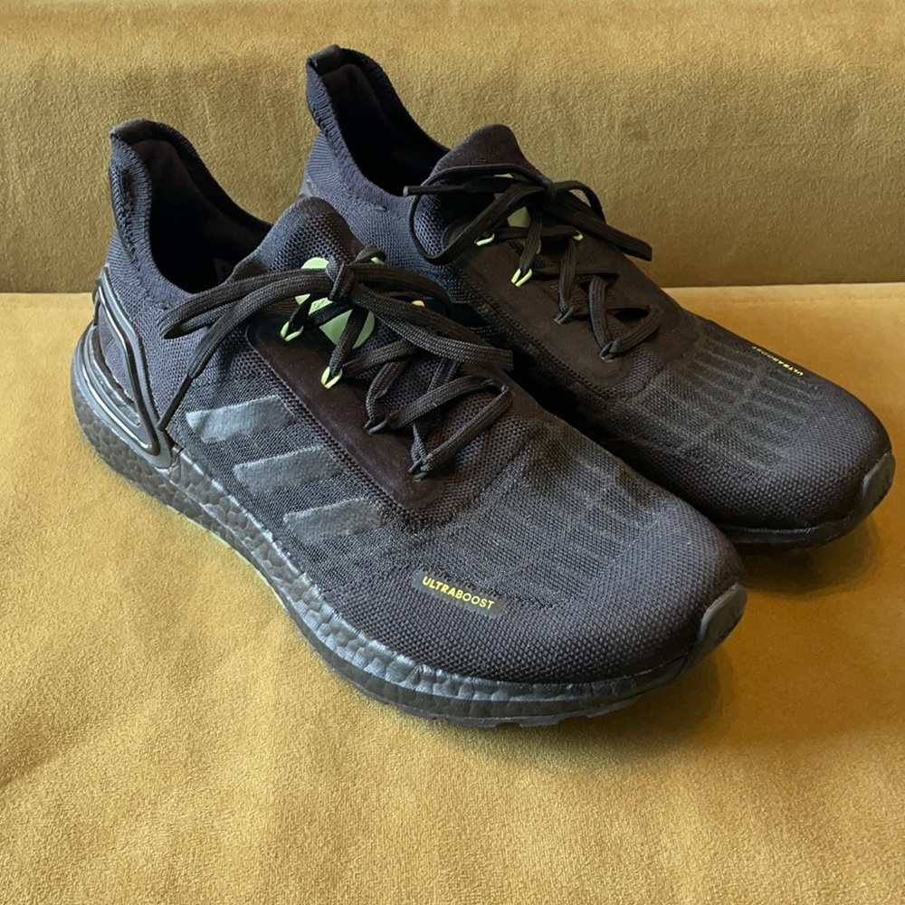 Adidas Ultra Boost athletic shoes size 8(men’s)
